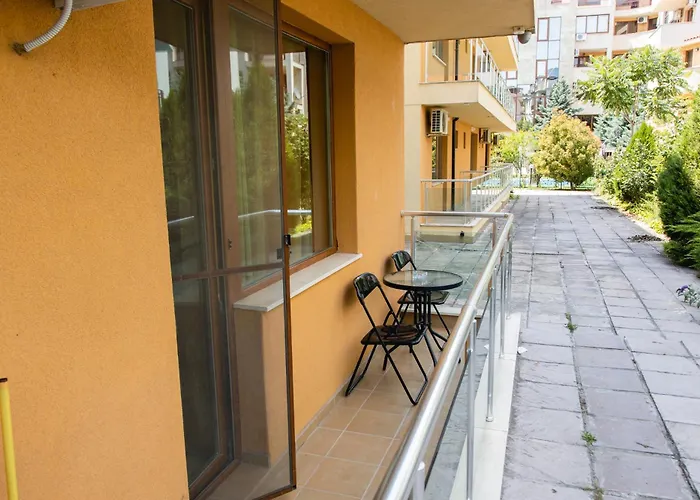 In The Center Of Sunny By Flat Mаnаger 아파트