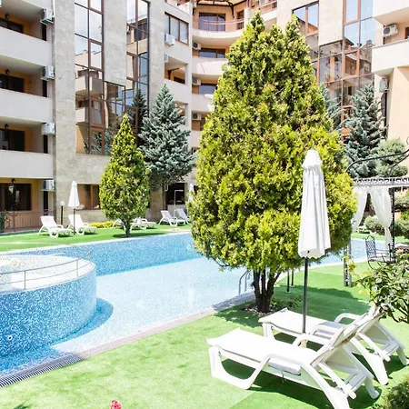 In The Center Of Sunny By Flat Mаnаger * Sunny Beach